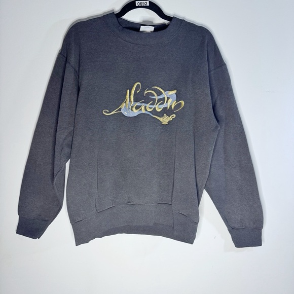 🧞‍♂️✨ RARE Vintage 90s Disney Aladdin Embroidered Crewneck Unisex L
